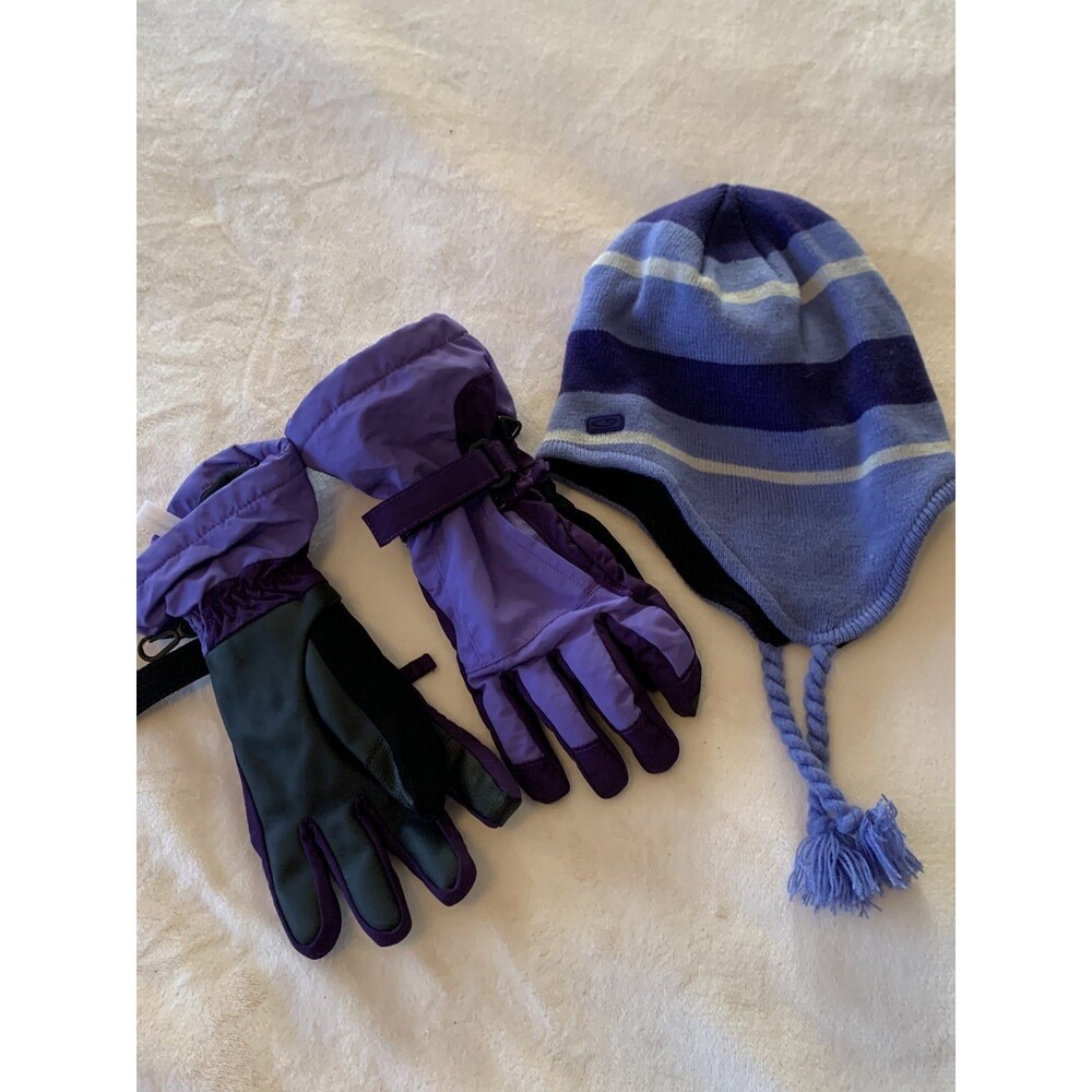 Girls hat and gloves